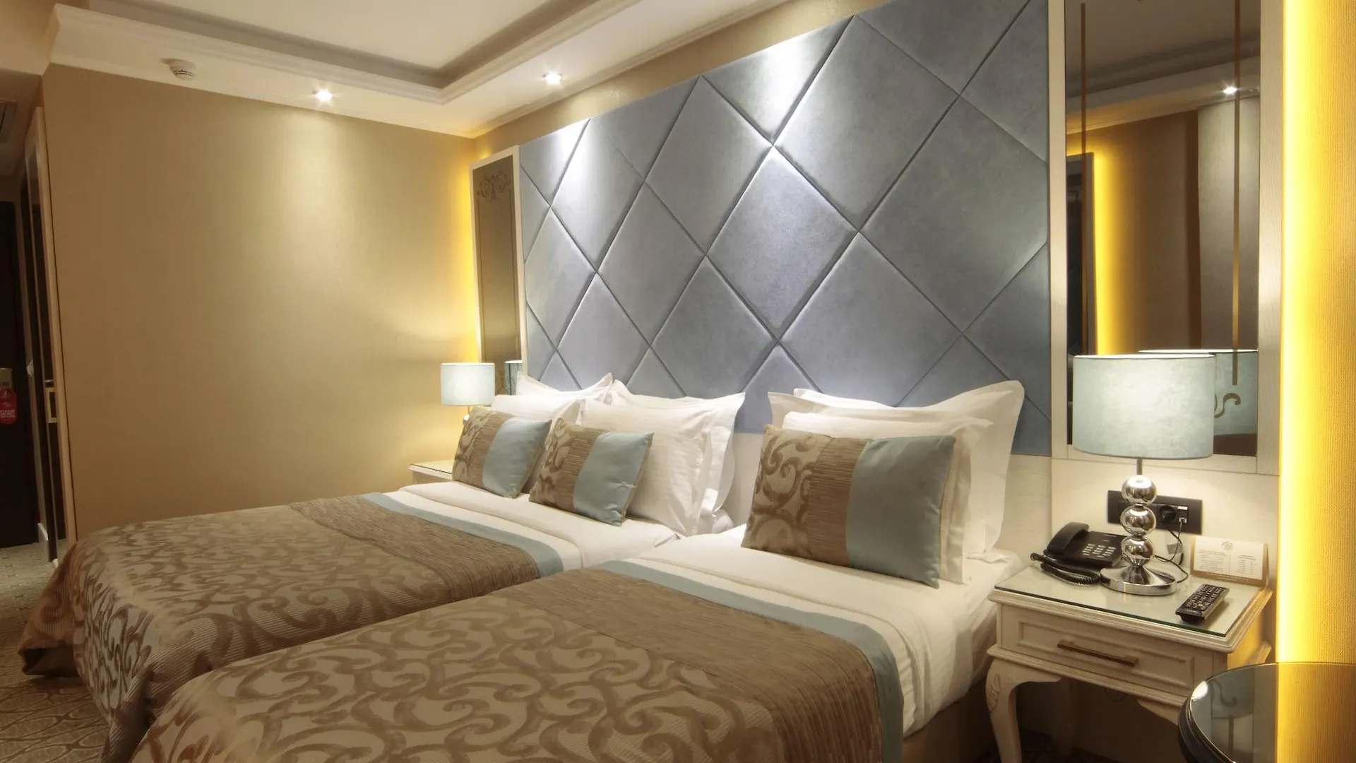 The Parma Hotel Downtown İstanbul 4*,